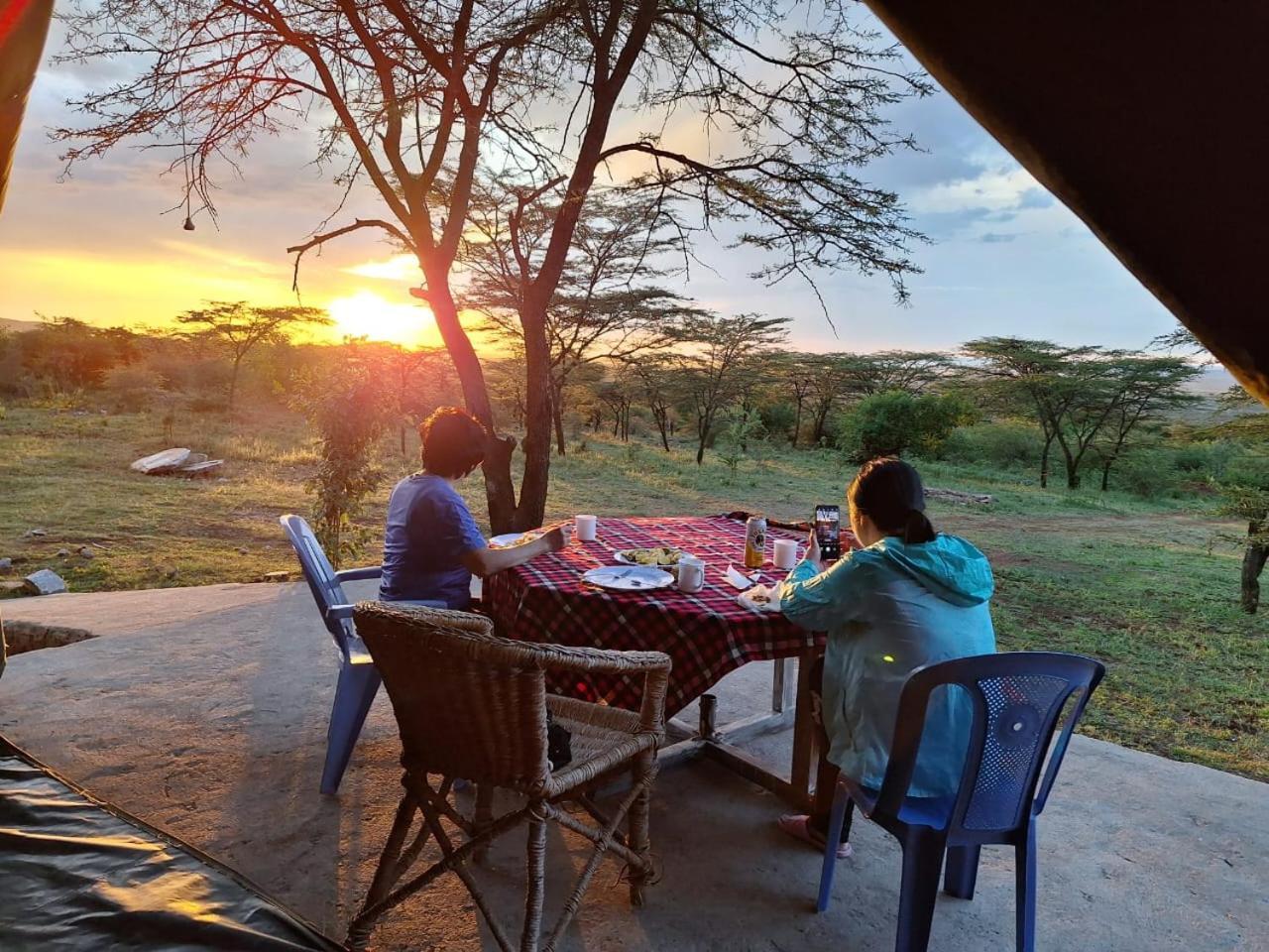 Maasai Mara Safari Camp In Kenya Bed & Breakfast Sekenani Exterior foto